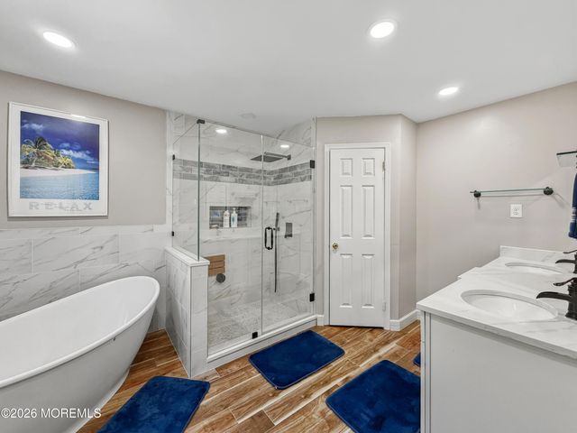 254 Plum Drive, Marlboro, NJ 07746
