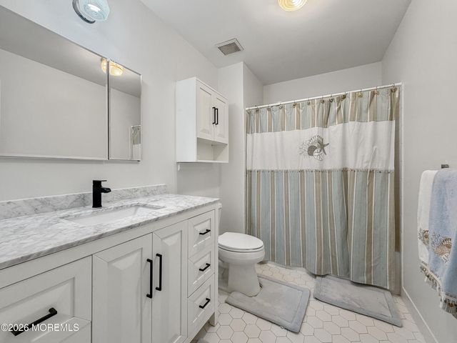 254 Plum Drive, Marlboro, NJ 07746