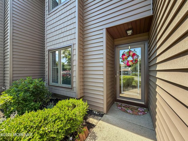 254 Plum Drive, Marlboro, NJ 07746