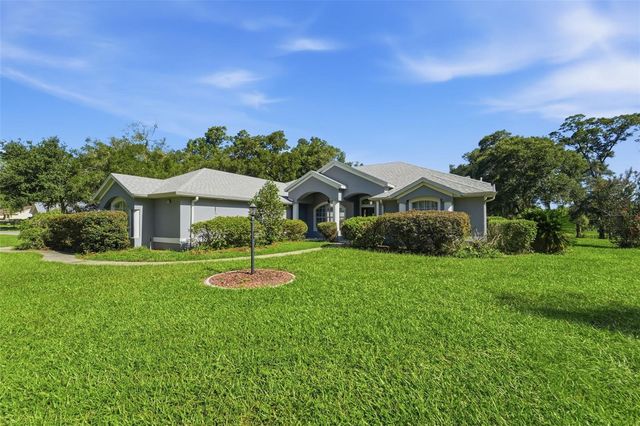 2111 SUN VALLEY LANE, Deland, FL 32720