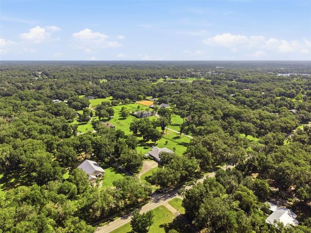 2111 SUN VALLEY LANE, Deland, FL 32720