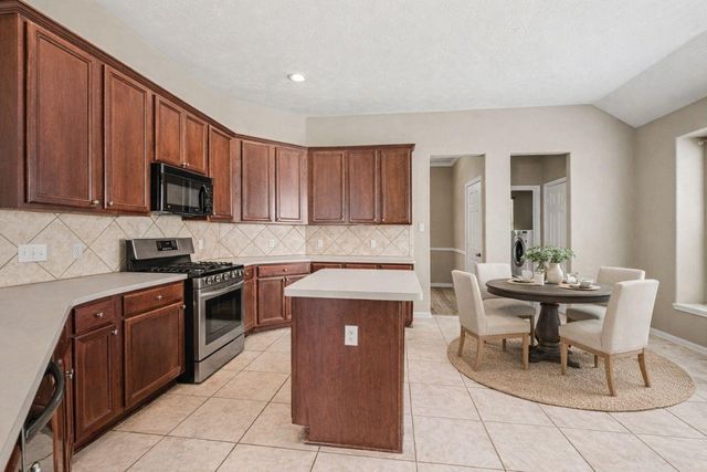 15018 Wildberry Creek Court, Cypress, TX 77433