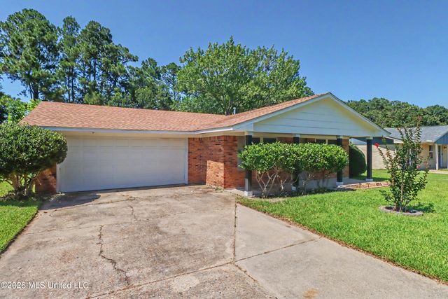 15420 Anderson Drive, Biloxi, MS 39532