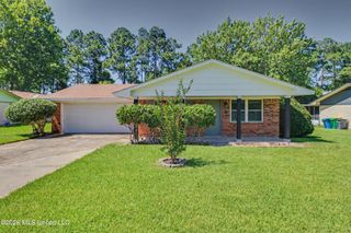 15420 Anderson Drive, Biloxi, MS 39532