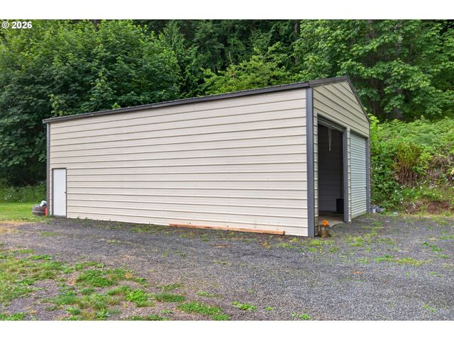 77810 ELSIE Dr, Clatskanie, OR 97016