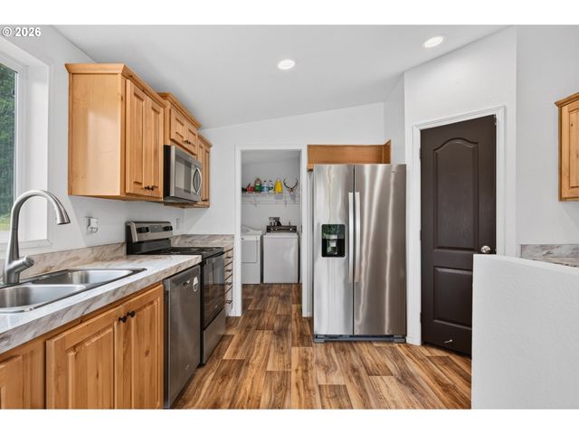 77810 ELSIE Dr, Clatskanie, OR 97016