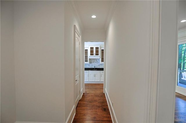 1296 Lenox Park Boulevard NE, Atlanta, GA 30319