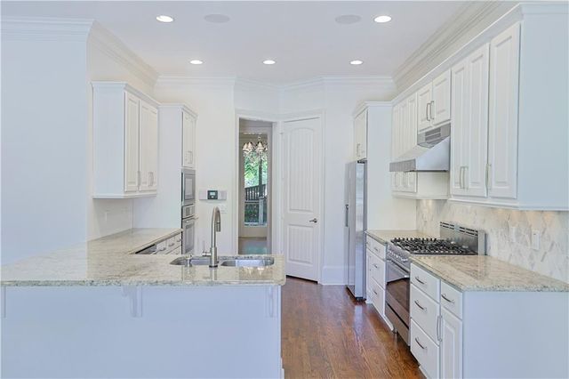1296 Lenox Park Boulevard NE, Atlanta, GA 30319