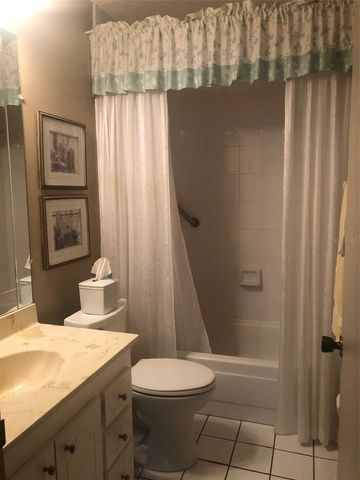221 CEDARWOOD CIRCLE 221, Seminole, FL 33777