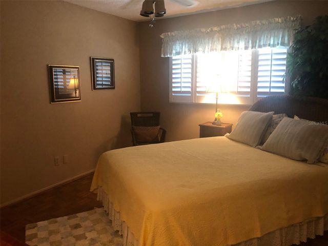 221 CEDARWOOD CIRCLE 221, Seminole, FL 33777