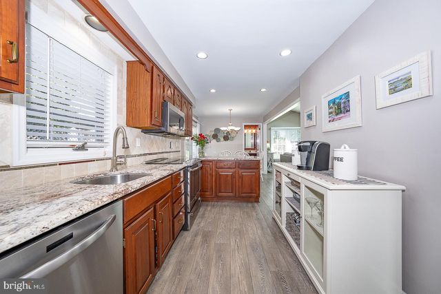 5 ALTHEA LN, Morton, PA 19070