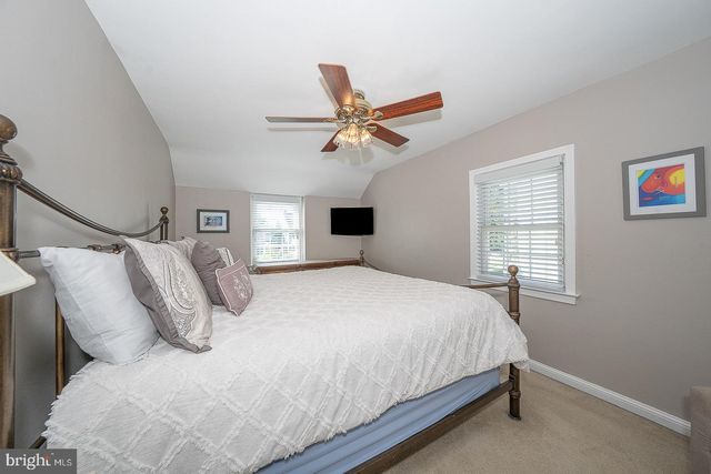 5 ALTHEA LN, Morton, PA 19070