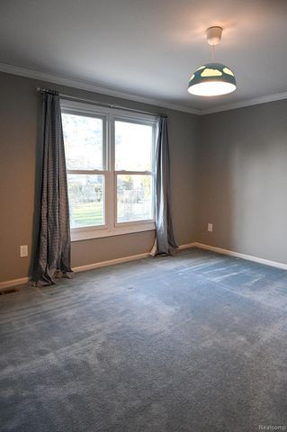 4427 Cahill Drive, Troy, MI 48098