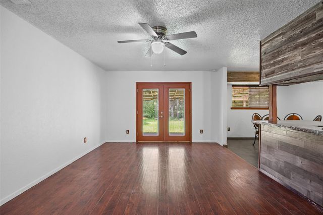 514 Yucca DR, Round Rock, TX 78681