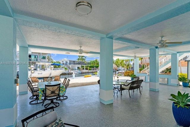 11 Center Ln, Key Largo, FL 33037