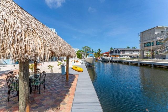 11 Center Ln, Key Largo, FL 33037