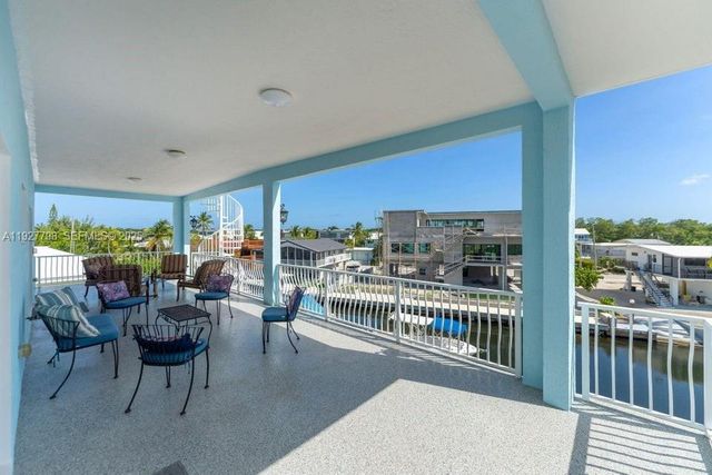 11 Center Ln, Key Largo, FL 33037