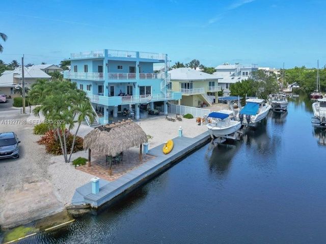 11 Center Ln, Key Largo, FL 33037