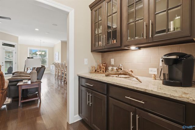 4506 Waverly Court SE, Owens Cross Roads, AL 35763