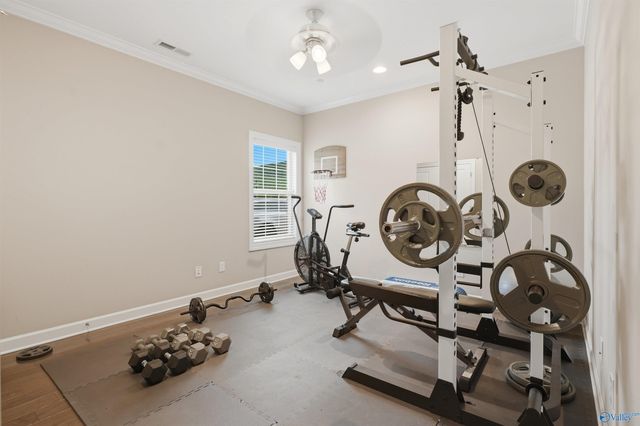 4506 Waverly Court SE, Owens Cross Roads, AL 35763