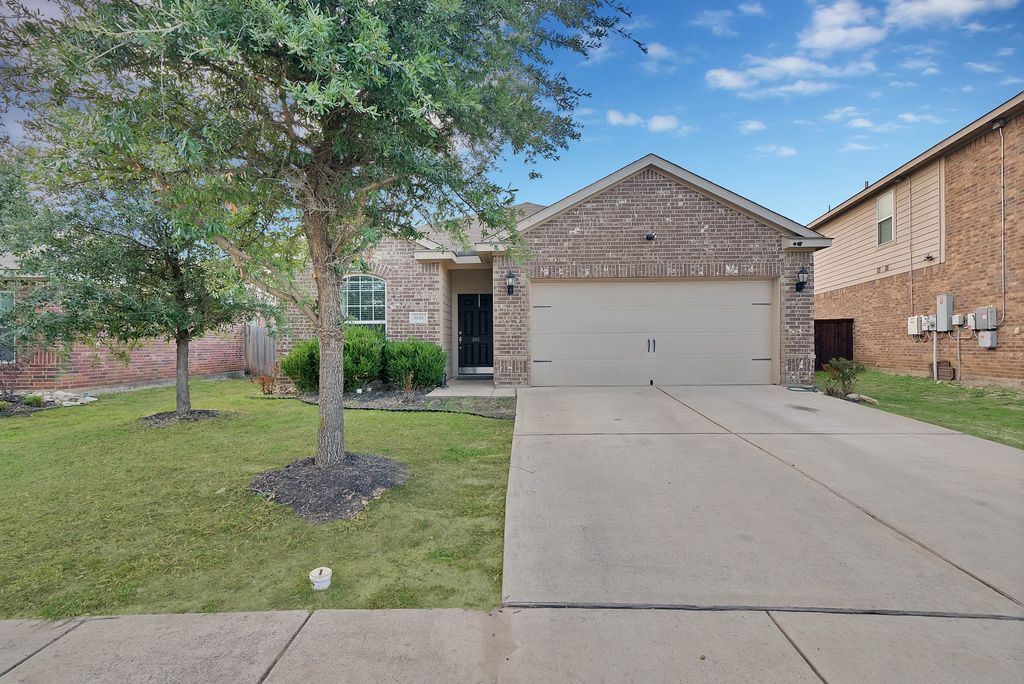 6148 Chalk Hollow Drive, Fort Worth, TX 76179 — exterior