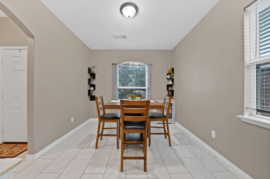6148 Chalk Hollow Drive, Fort Worth, TX 76179 — photo 4