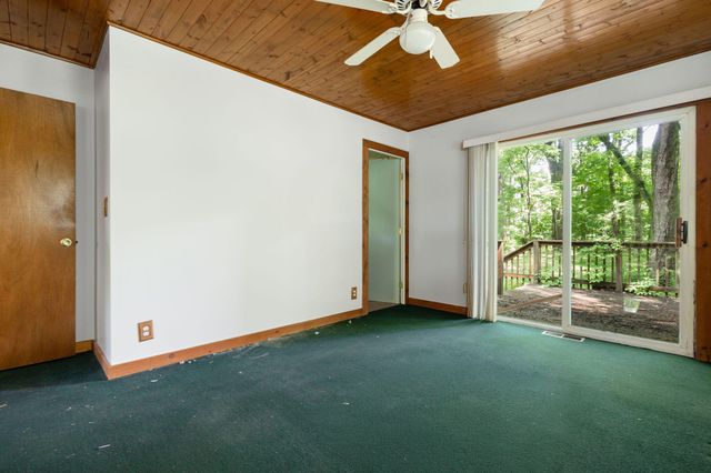 16053 Lakeside Road, Union Pier, MI 49129