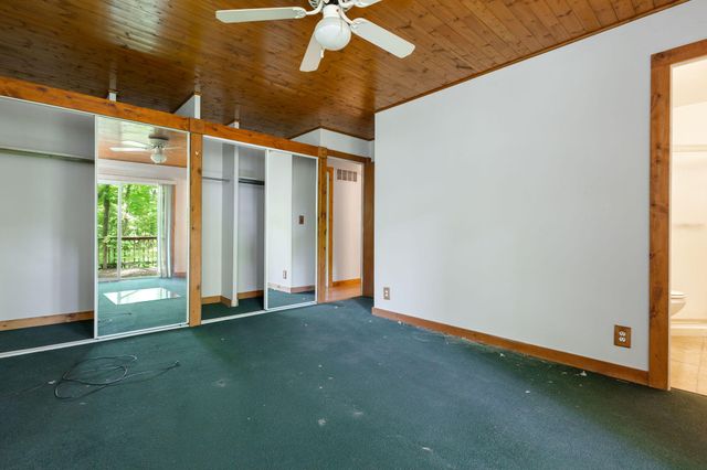 16053 Lakeside Road, Union Pier, MI 49129