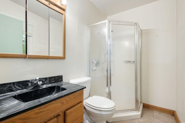 16053 Lakeside Road, Union Pier, MI 49129