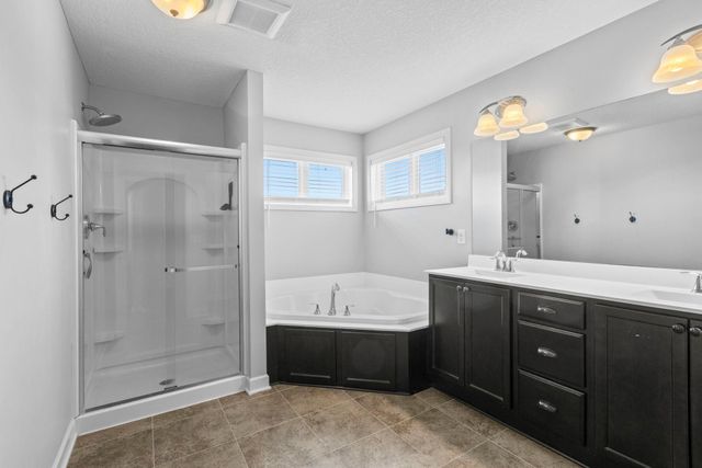 1505 Hackamore Drive, Victoria, MN 55386