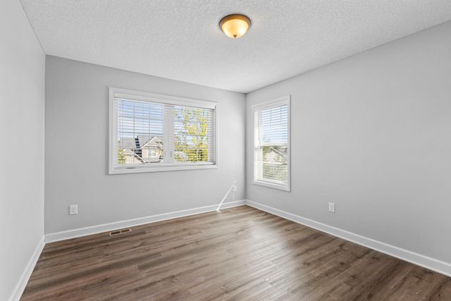 1505 Hackamore Drive, Victoria, MN 55386