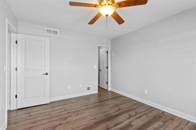 1505 Hackamore Drive, Victoria, MN 55386