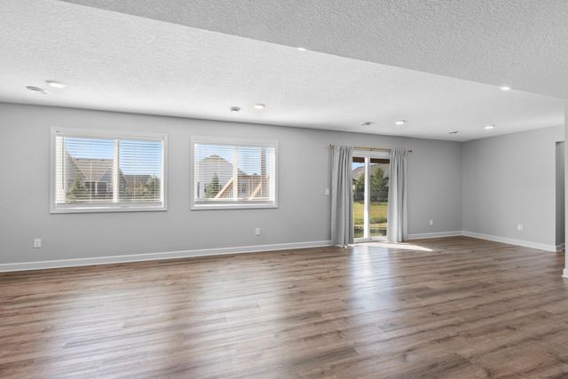 1505 Hackamore Drive, Victoria, MN 55386
