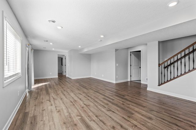 1505 Hackamore Drive, Victoria, MN 55386