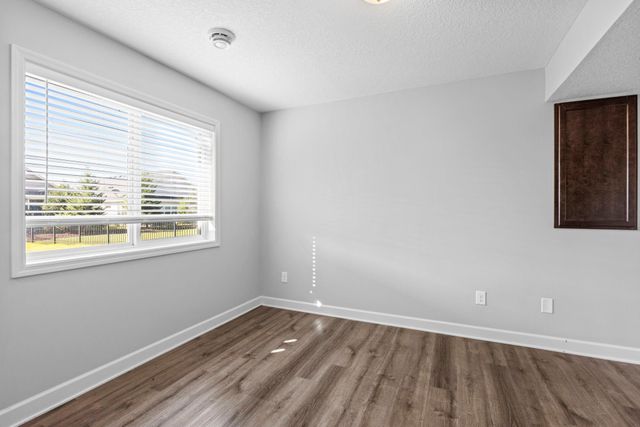 1505 Hackamore Drive, Victoria, MN 55386