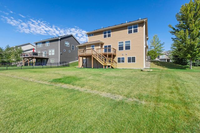 1505 Hackamore Drive, Victoria, MN 55386