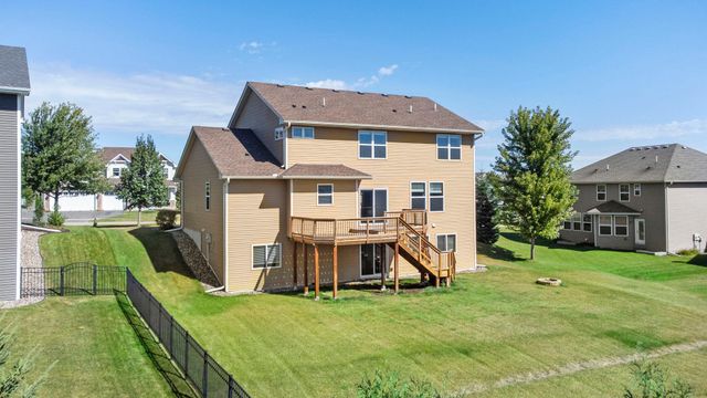 1505 Hackamore Drive, Victoria, MN 55386