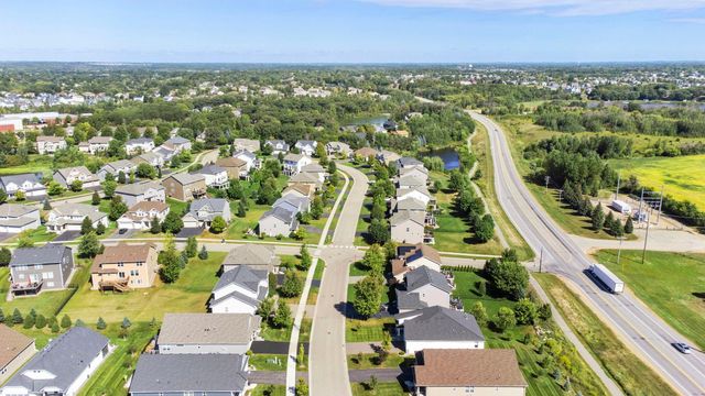 1505 Hackamore Drive, Victoria, MN 55386