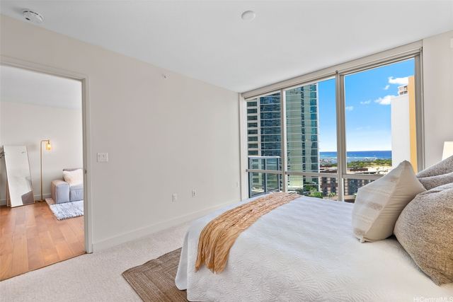 1189 Waimanu Street 1904, Honolulu, HI 96814