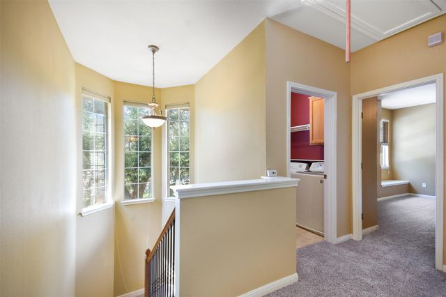 8518 Cahill DR 32, Austin, TX 78729