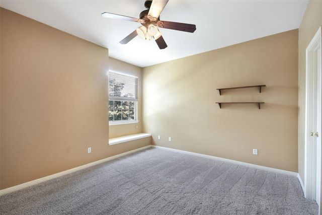 8518 Cahill DR 32, Austin, TX 78729