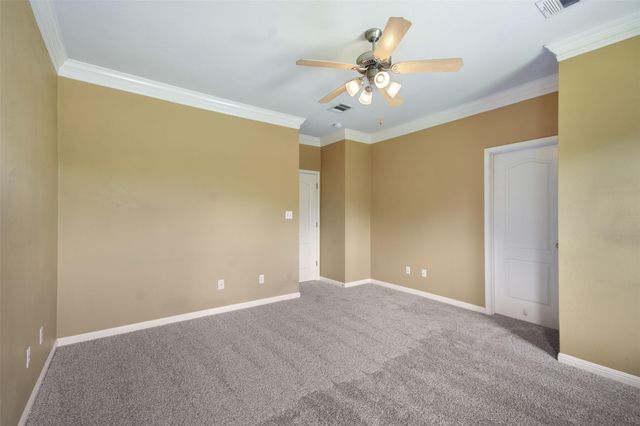 8518 Cahill DR 32, Austin, TX 78729