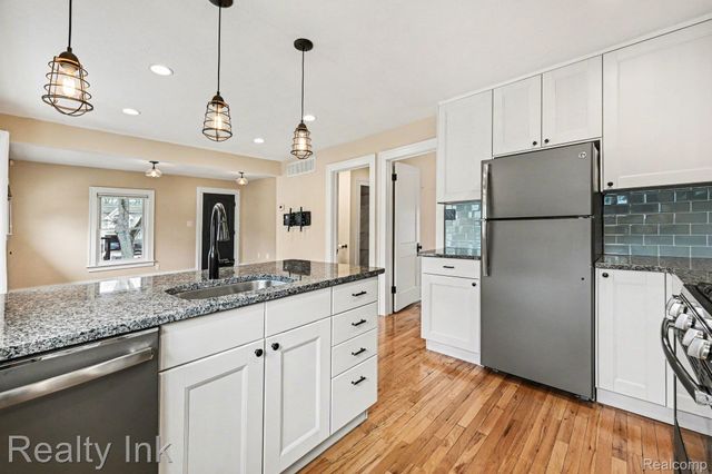 16944 Franklin Road, Northville Township, MI 48168
