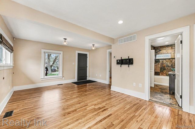16944 Franklin Road, Northville Township, MI 48168