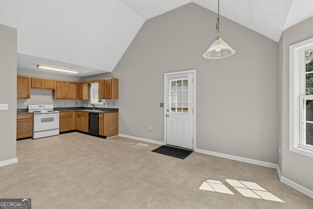 285 Pine Needle Trail, Villa Rica, GA 30180