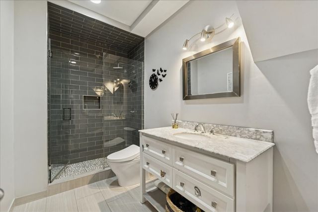 1901 W Armitage Avenue 1E, Chicago, IL 60622