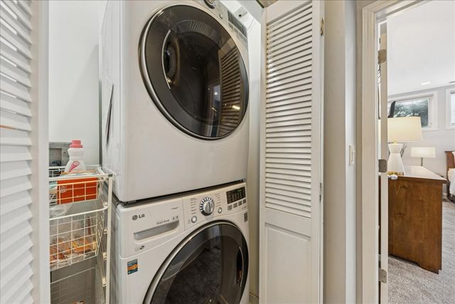 1901 W Armitage Avenue 1E, Chicago, IL 60622