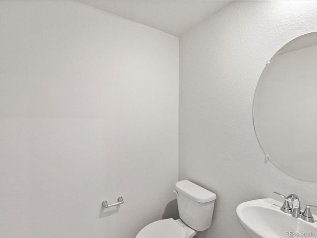 1616 Riverplace Drive 3, Windsor, CO 80550