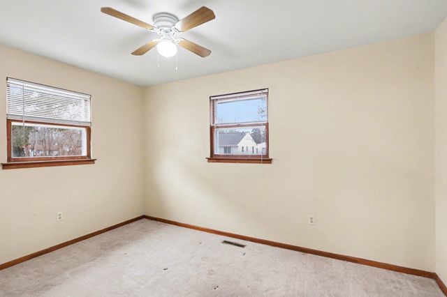 513 W Ridge Road, Bay City, MI 48708