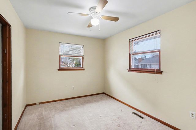 513 W Ridge Road, Bay City, MI 48708